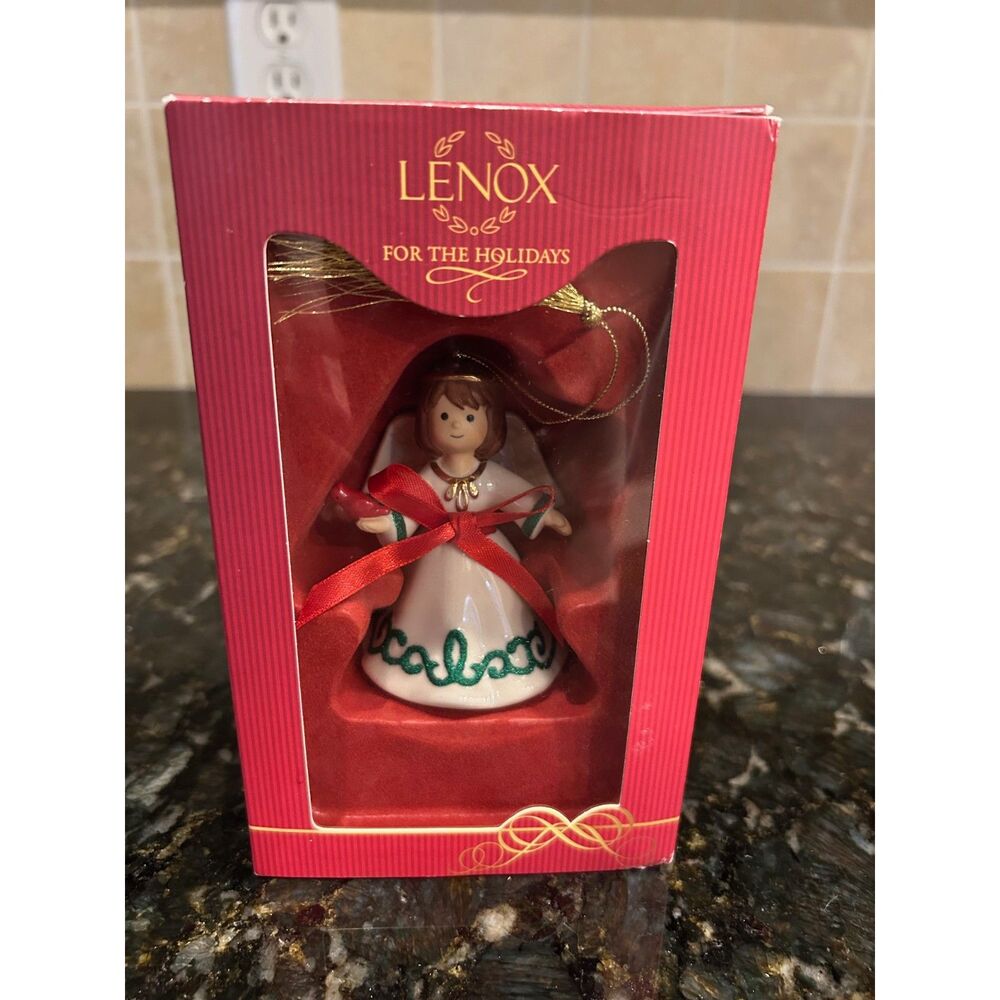 Lenox Angel's Gift Porcelain Christmas Ornament Retired #826971 w/ box